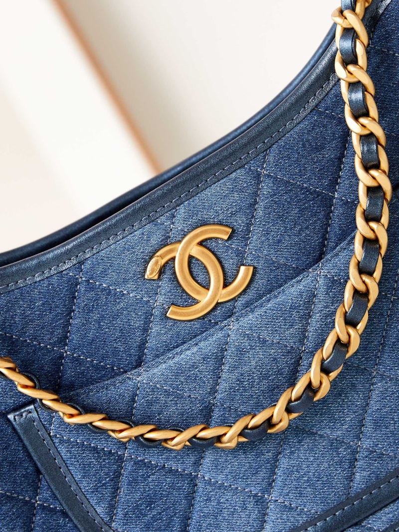Ch**el hobo bags